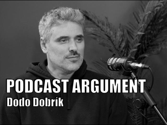 Dodo Dobrík vysvetľuje, ako kognitívna vojna ovplyvňuje emócie, rozhodovanie a dôveru v spoločnosti.